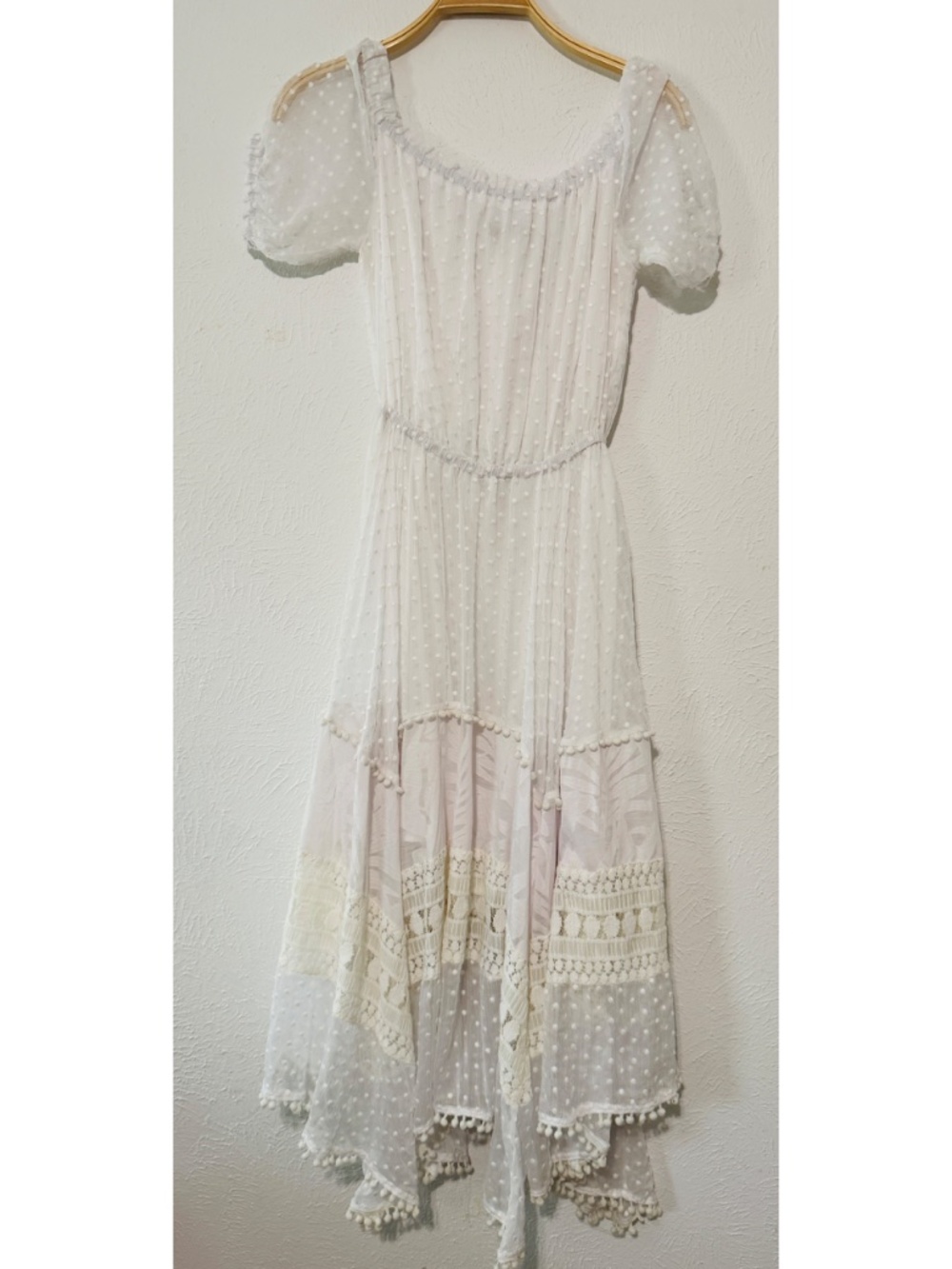 Eva Mendes NYC Boho Off Shoulder Lace White Maxi Dress, M - Picture 3 of 12